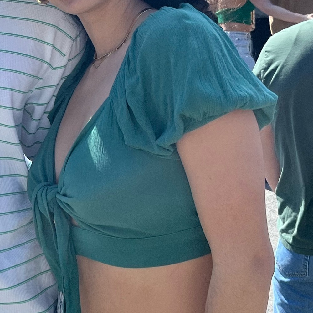 Wild fable green crop top